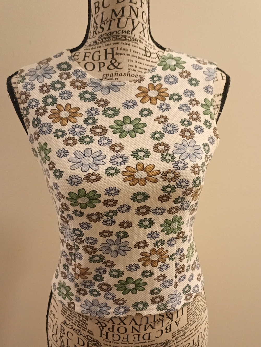 Aqua Blu White with Green & Gold Floral Knit Sleeveless Tank